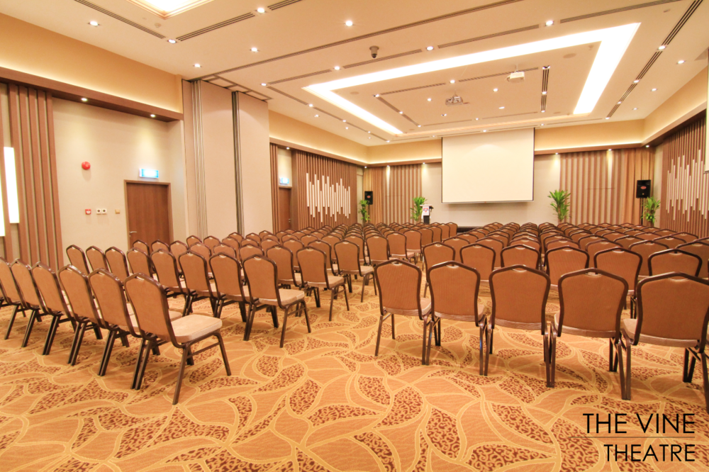 Metropolitan Ymca Singapore Business photo